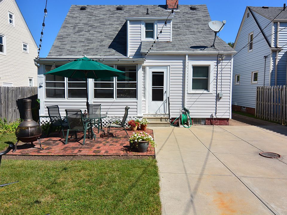 1st image of 14717 Caldwell Ave
