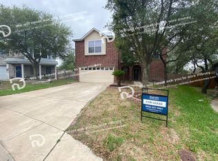 9047 Veranda Ct, San Antonio, TX 78250