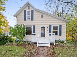 213 Jersey St, Plainwell, MI 49080