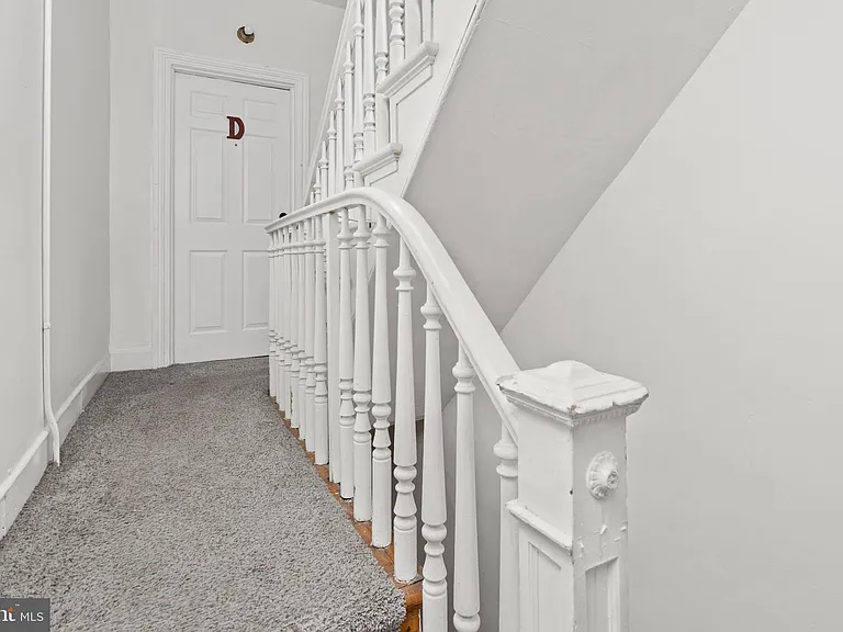 117 E Walnut Ave #D — Photo 8