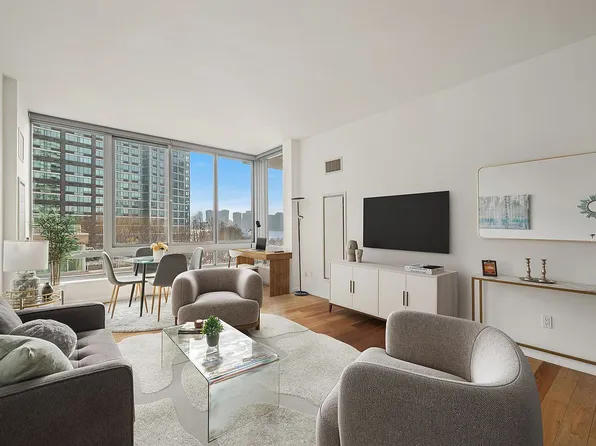 4630 Center Blvd APT 406, Long Island City, NY 11109