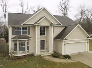 1650 Lancelot Ct, Portage, MI 49002