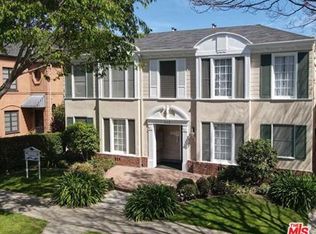 212 S Reeves Dr #A, Beverly Hills, CA 90212