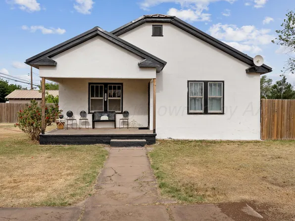 210 S Hurley St, Claude, TX 79019