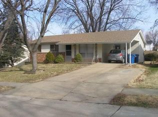 1748 Schulte Hill Dr, Maryland Heights, MO 63043