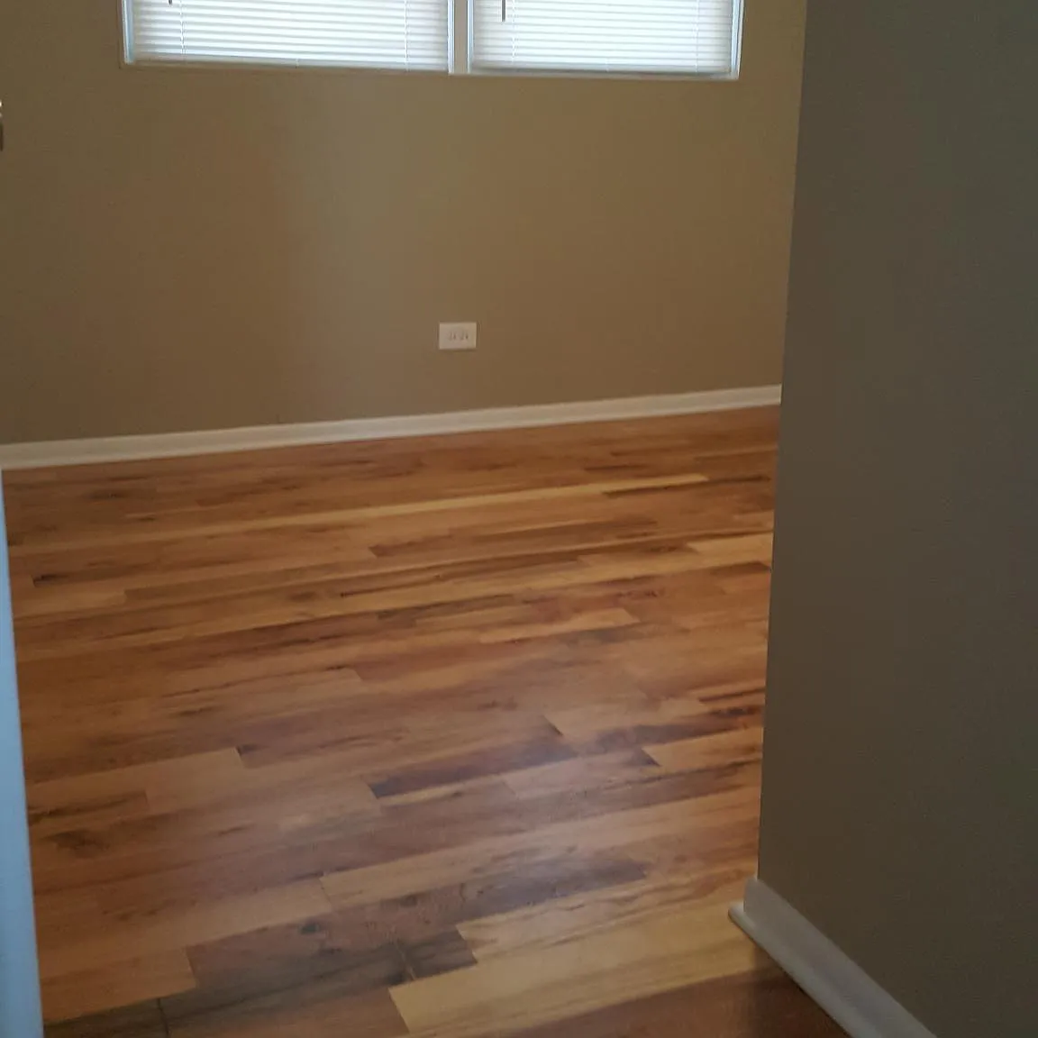 2 bed, 1000 sqft, $1,995 — Photo 3