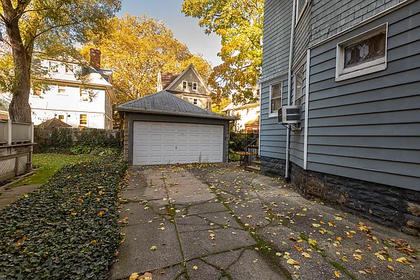 Sold by Brown Harris Stevens | media 7