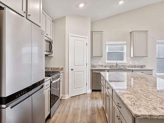 5th image of 13701 Carrakay Way
