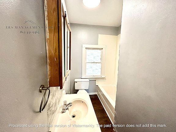 4th image of 419 E Iowa St