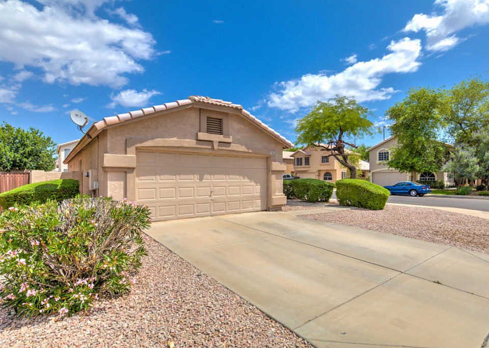 1st image of 7564 E Medina Ave
