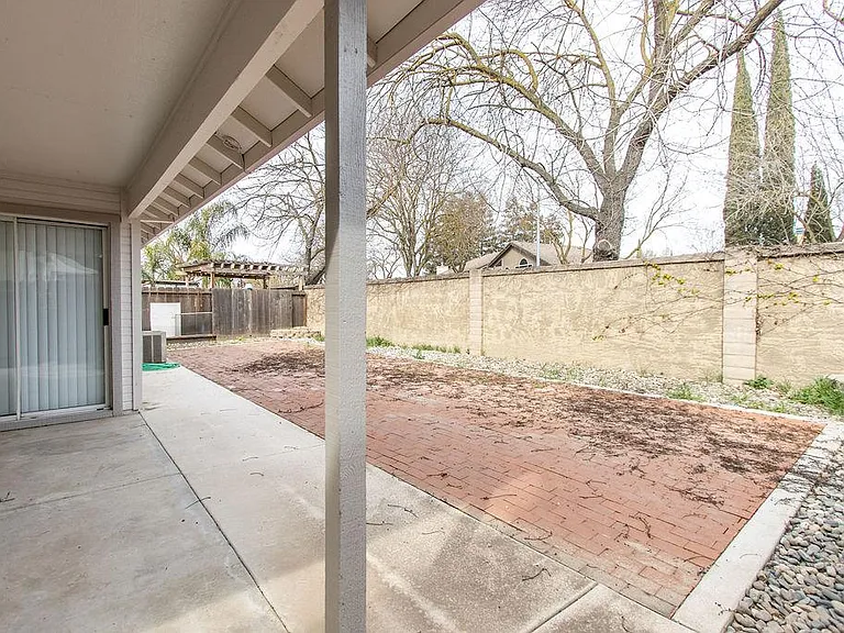 757 Waddell Way — Photo 16
