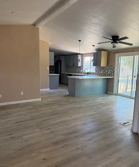 3430 E Redwood Rd — Photo 13