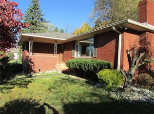127 Larchfield Dr, McKeesport, PA 15135