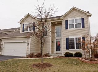 2455 Prescott Dr, Montgomery, IL 60538