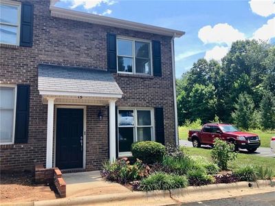2433 1st St NW #15, Hickory, NC, 28601