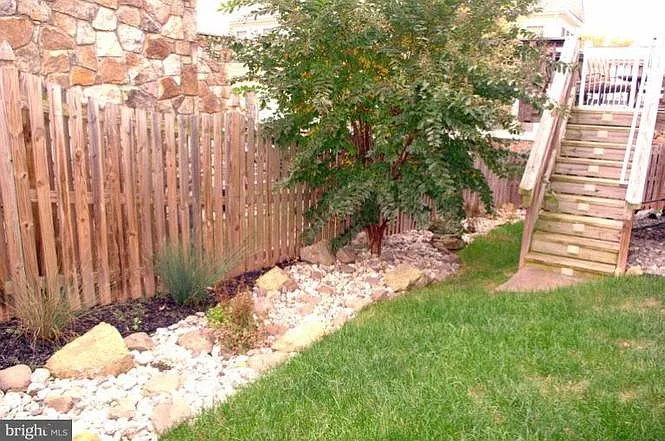 4536 Hummingbird Ln — Photo 20