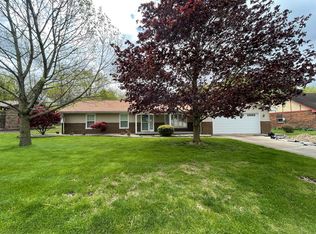 302 Cherokee Dr, Georgetown, IL 61846