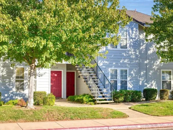 2400 Eilers Ln APT 1407, Lodi, CA 95242