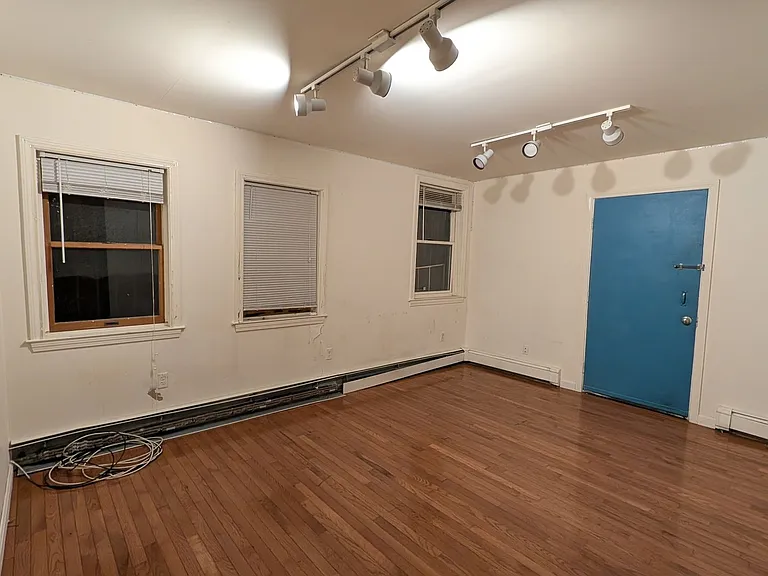 64 Fisher Ave #1 — Photo 5
