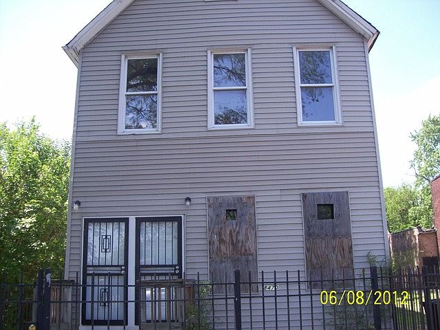 1st image of 8470 S Vincennes Ave #1