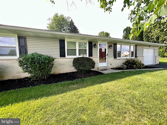 4th image of 1833 Ashton Dr