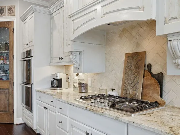 2513 Royal Field Ln, Friendswood, TX 77546