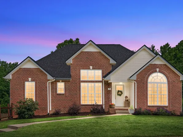 99 West Dr, Clarksville, TN 37040