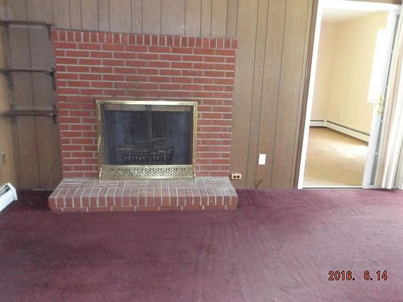 3rd image of 18 Margarita St