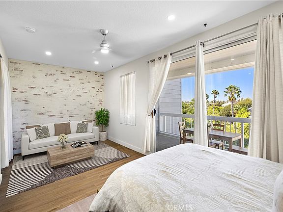 3rd image of 20301 Bluffside Cir APT 313