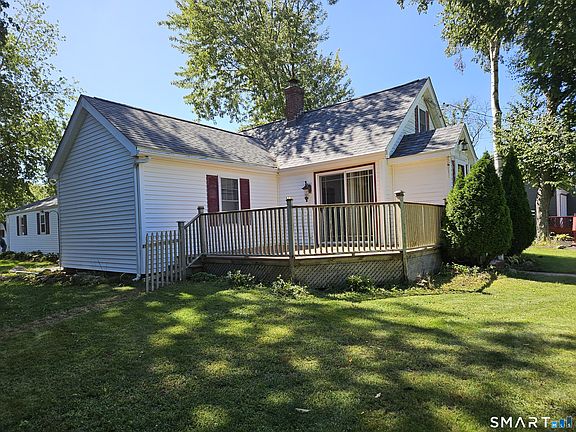 2nd image of 385 Fall Mountain Road