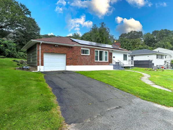 121 Meriline Avenue, Waterbury, CT 06705