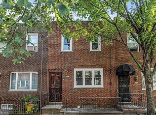 1638 Titan St, Philadelphia, PA 19146