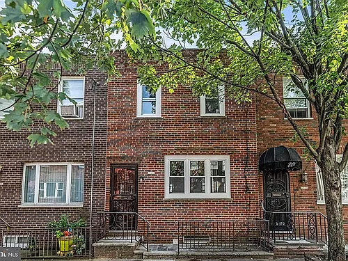 1638 Titan St Photo 1
