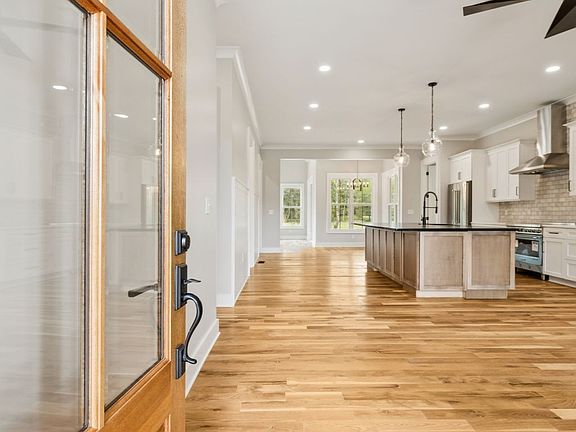 5th image of 8297 Twelve Corners Rd