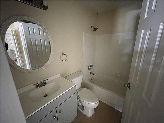 5th image of 1924 Lake Atriums Cir APT 57