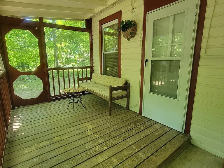 Enclosed porch