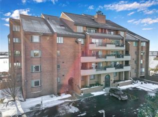 40 Waterfront Cir, Buffalo, NY