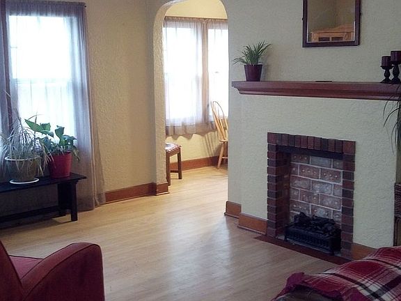 Sitting Area/Room