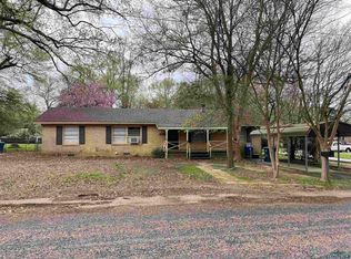 4000 Fitzgerald St, Marshall, TX 75672
