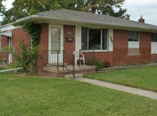 29505 Moulin Ave, Warren, MI 48088
