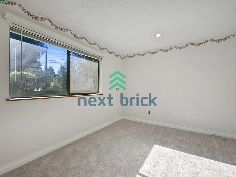 3554 173rd Ct NE — Photo 15