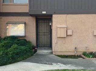 27 N Center St, Redlands, CA 92373