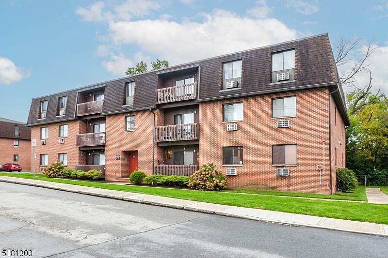 1st image of 5 Montgomery St #U-b8-26