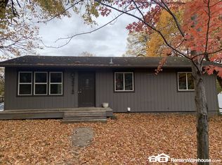 3212 Roxbury Ln, Mound, MN 55364