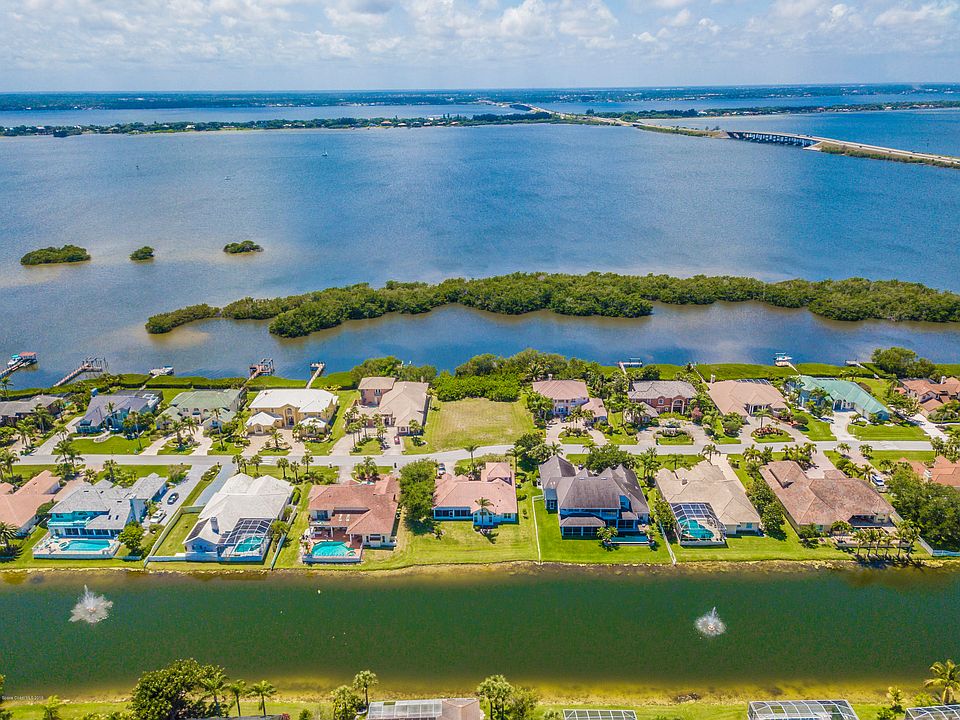 1st image of 388 Lanternback Island Dr