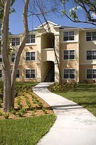 Lake Kathy Apartments — Photo 24