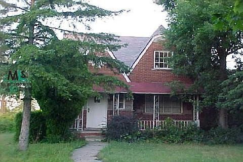 1st image of 4601 S Lakewood St