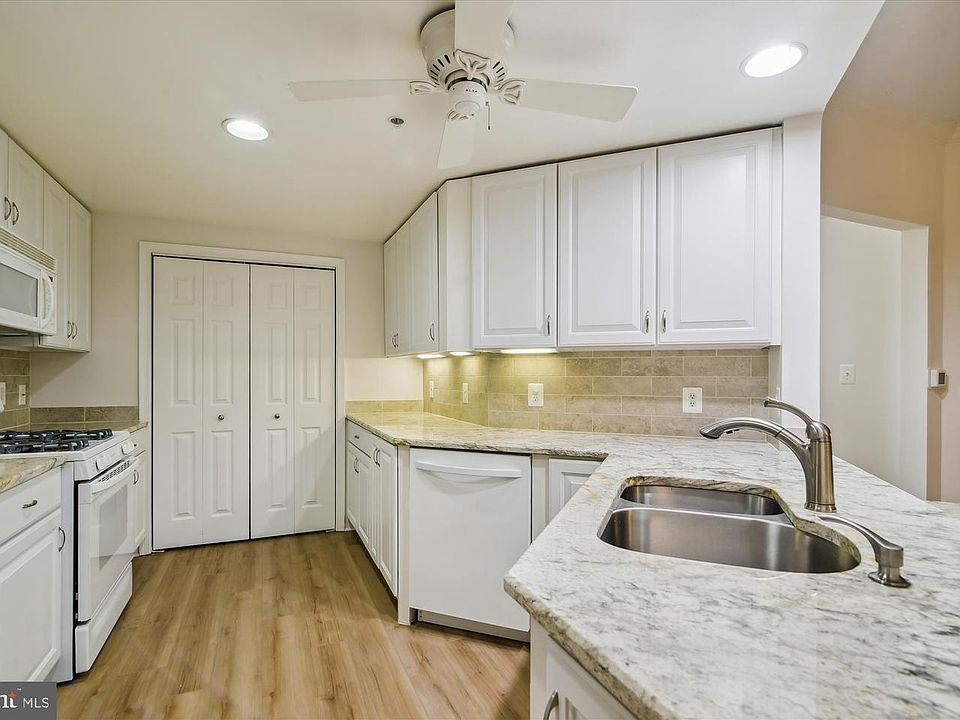 1st image of 604 McKinsey Park Dr APT 106