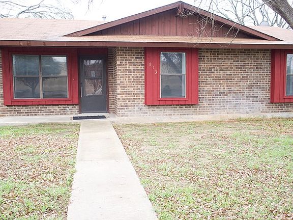 2nd image of 813 Skylane Dr S