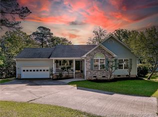 57 Loblolly Ct, Sanford, NC 27332